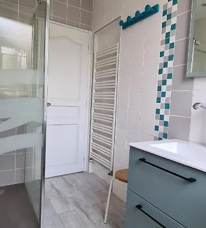 Agreable A Mi-chemin De Paris & Disneyland & Stade De France Villa *